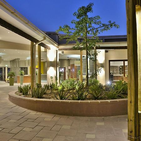 Cresta Maun Hotel Εξωτερικό φωτογραφία