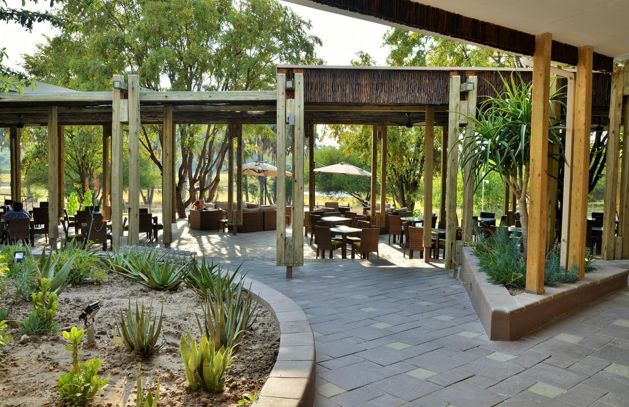 Cresta Maun Hotel Εξωτερικό φωτογραφία