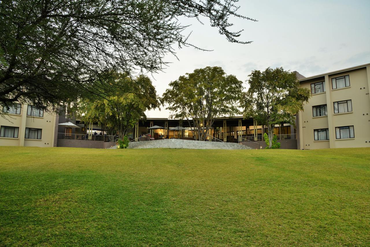 Cresta Maun Hotel Εξωτερικό φωτογραφία